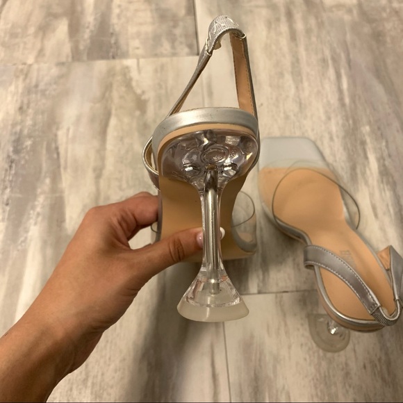 EK THE LABEL Square Toe Silver Flared Heels - Picture 9 of 9